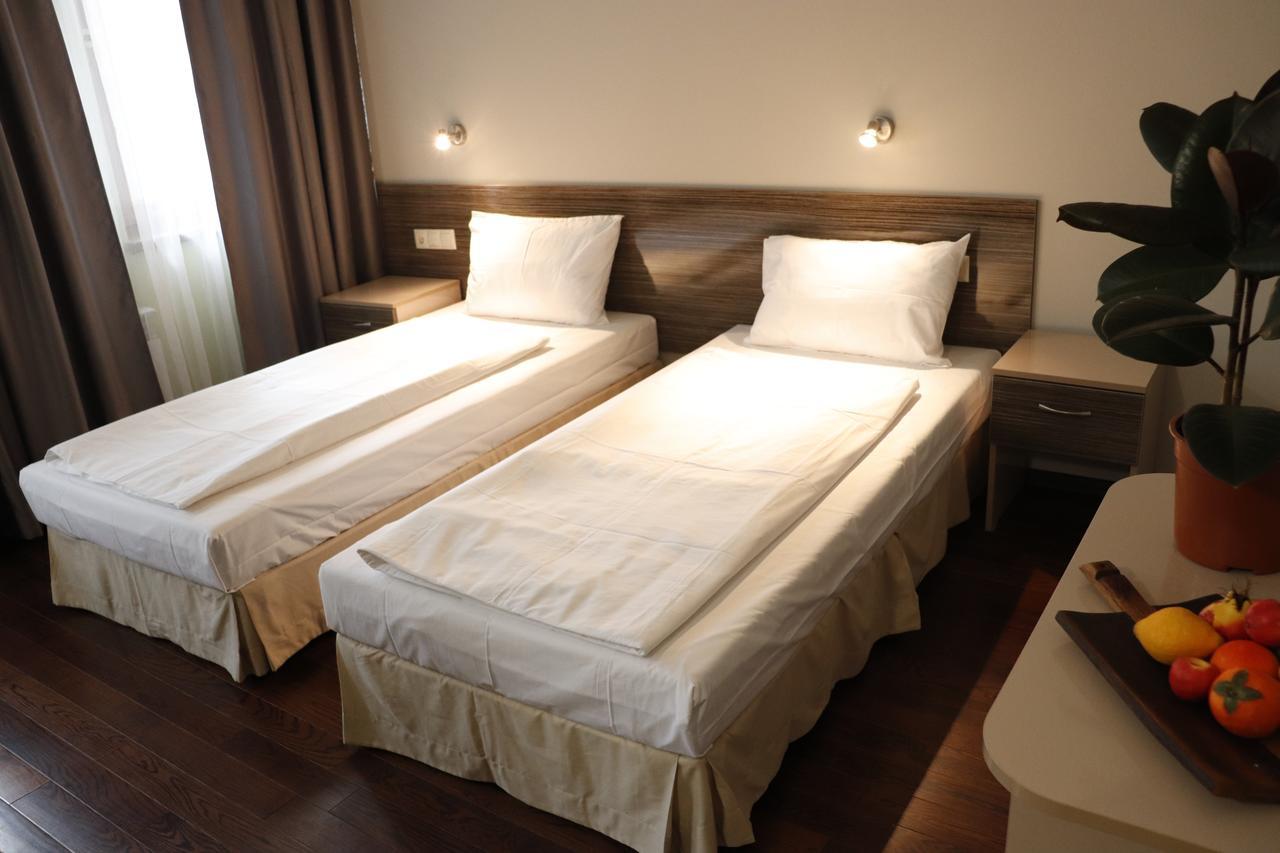 Roots Hotel And Wine Bar Plovdiv Luaran gambar