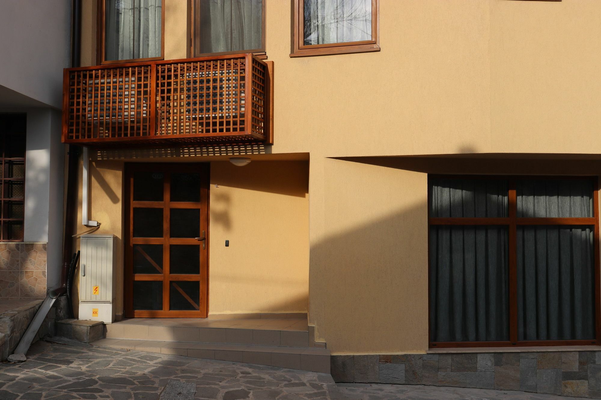 Roots Hotel And Wine Bar Plovdiv Luaran gambar