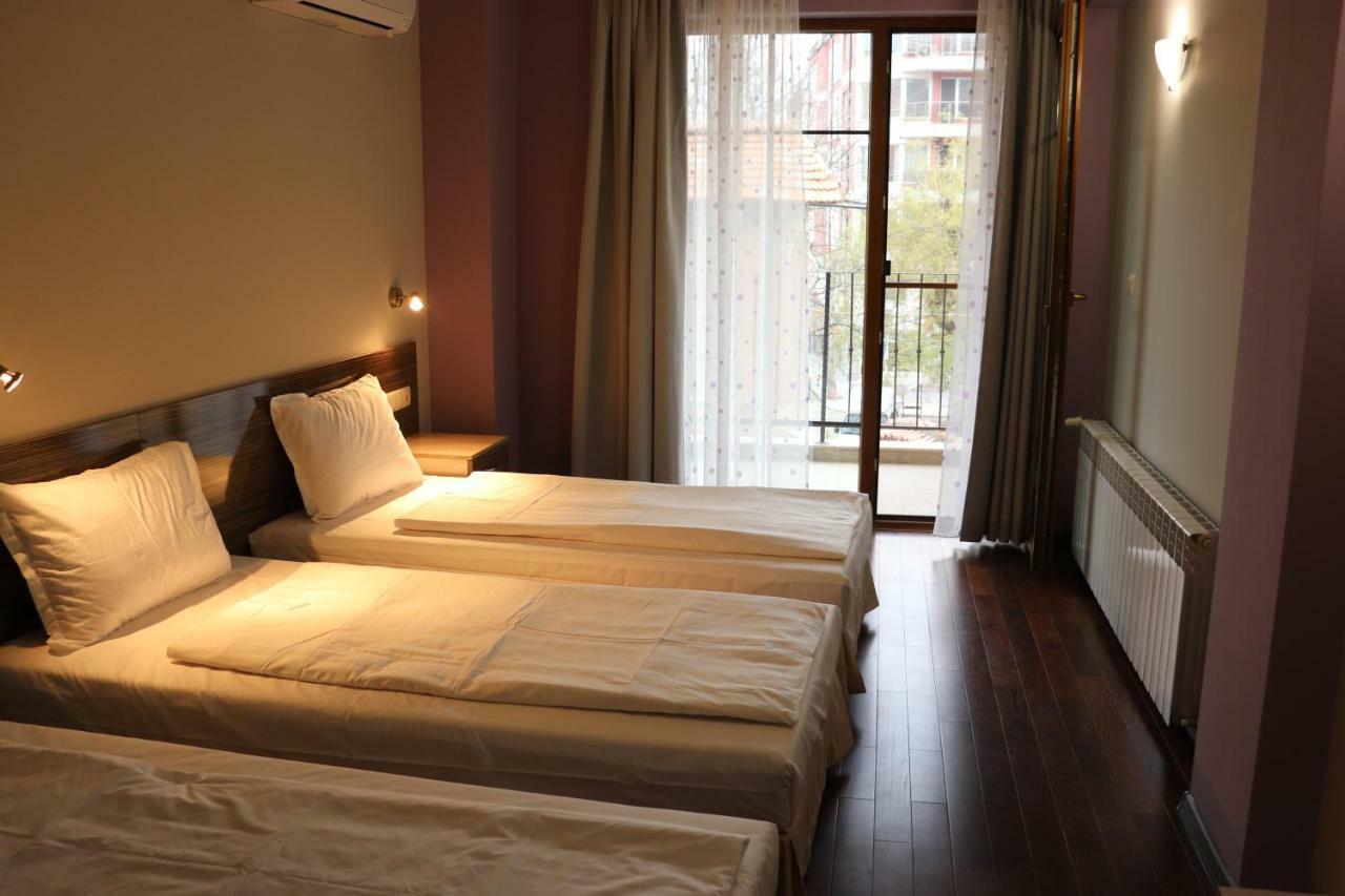 Roots Hotel And Wine Bar Plovdiv Luaran gambar