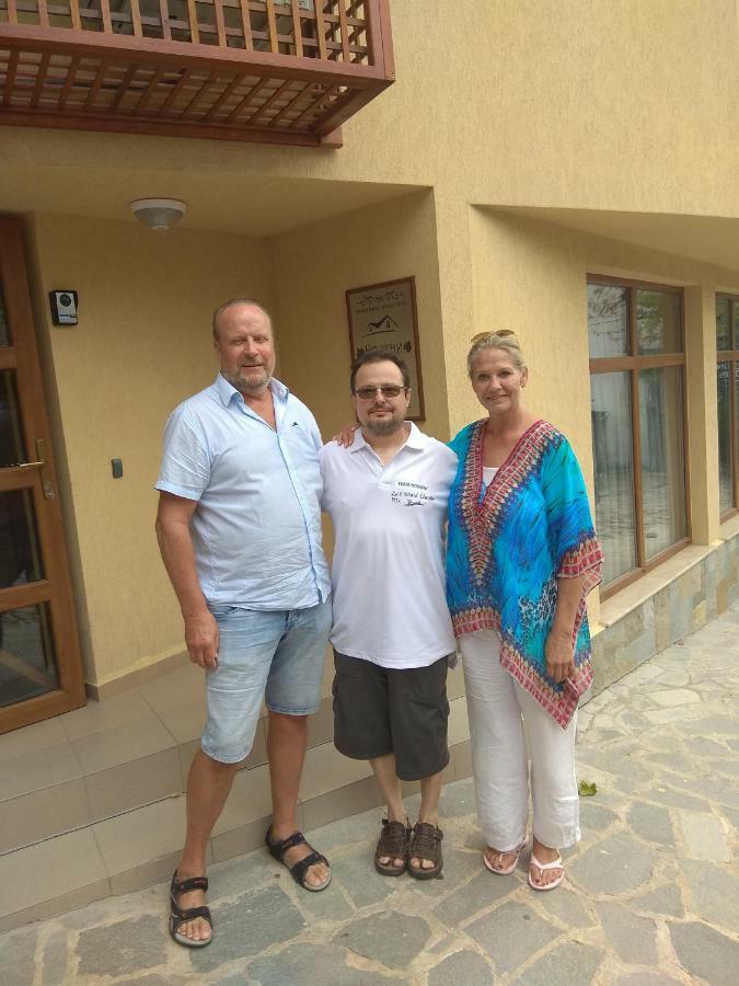 Roots Hotel And Wine Bar Plovdiv Luaran gambar